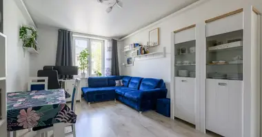 Mieszkanie 2 pokoi w Pruszków, Polska