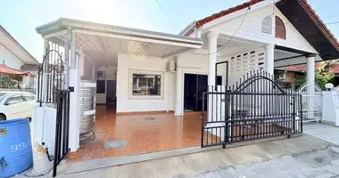 Casa 2 habitaciones en Huai Yai, Tailandia