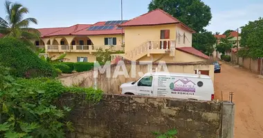 Restaurante, cafetería 70 m² en Sukuta, Gambia