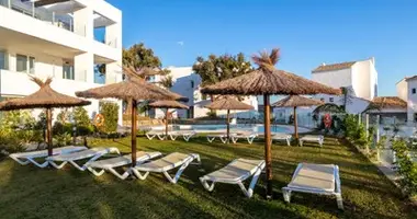 Apartamento 4 habitaciones en Marbella, Španjolska