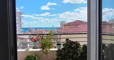 Mieszkanie 2 pokoi w Boreti, Czarnogóra