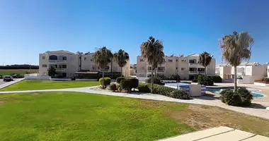 2 bedroom apartment in Mandria, Cyprus