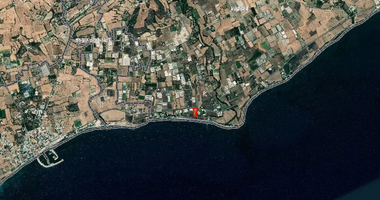 Plot of landin Maroni, Cyprus