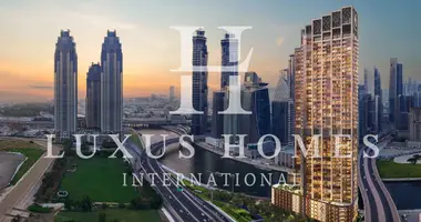 Mieszkanie 4 pokoi w Dubaj, Emiraty Arabskie