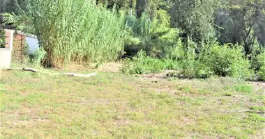 Участок земли в Компици, Греция