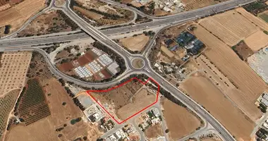 Участок земли в Като Полемидия, Кипр