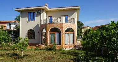 Haus 4 Schlafzimmer in Radovici, Montenegro