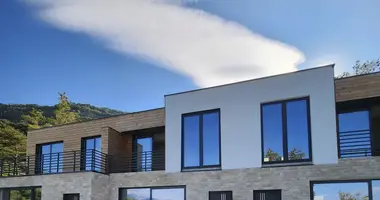 Maison de ville 2 chambres dans Tivat, Monténégro