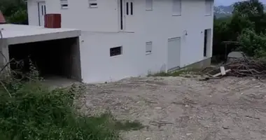 Дом 5 спален в M 2, Черногория
