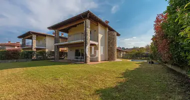 Villa 10 habitaciones en Manerba del Garda, Italia