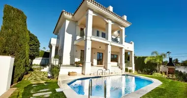 Villa in Abadin, Spanien