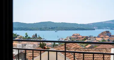 Mieszkanie 3 pokoi w 5, Czarnogóra