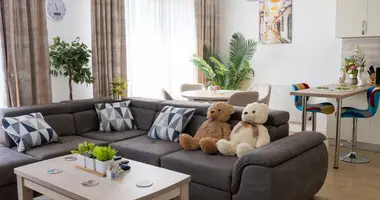 Wohnung 3 zimmer in Bjelisi, Montenegro