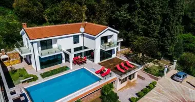 Villa 4 bedrooms in Herceg Novi, Montenegro