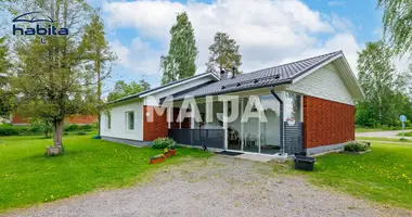 Casa en Paavola, Finlandia