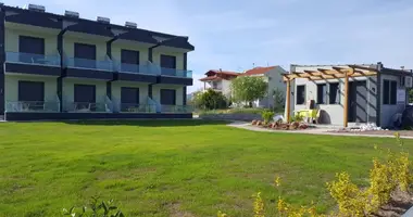 Hotel 240 m² in Nikiti, Griechenland