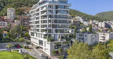 Mieszkanie 4 pokoi w Budva, Czarnogóra