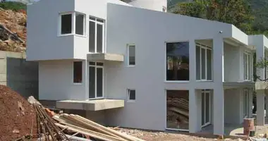 Casa 4 habitaciones en Susanj, Montenegro
