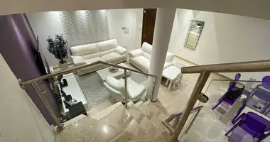 Квартира 3 спальни в Като Полемидия, Кипр