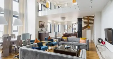 Apartamento 3 habitaciones en Moscú, Rusia