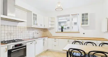 4 room apartment in Warsaw, Poland