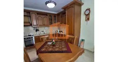 Квартира 2 комнаты в Албания