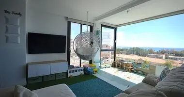 4 bedroom apartment in Dos Hermanas, Spain