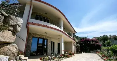 Villa 5 bedrooms in Zambrone, Italy
