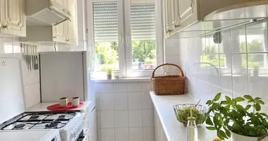 Квартира 2 комнаты в Варшава, Польша