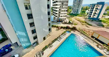 1 bedroom apartment in Mezitli, Turkey