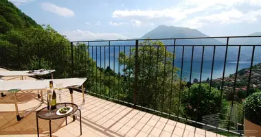 2 habitaciones en Argegno, Italia