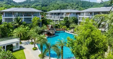 Wohnung 4 Schlafzimmer in Sakhu, Thailand