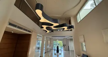 Appartement 6 chambres dans Demos Agiou Athanasiou, Chypre