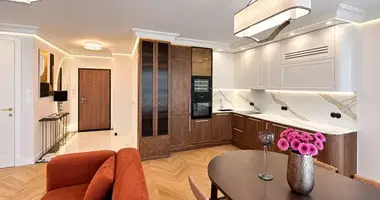 Apartamento 4 habitaciones en Varsovia, Polonia