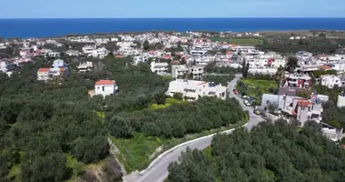 Terrain dans Tavronitis, Grèce