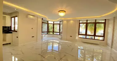 Villa Villa de 4 habitaciones en Alanya, Turquía