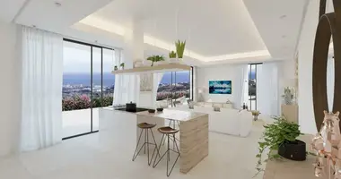 4 bedroom apartment in Mijas, Spain