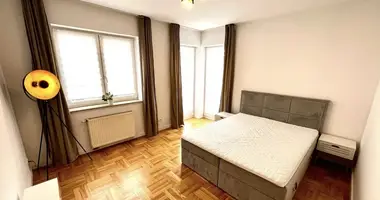 Квартира 3 комнаты в Варшава, Польша