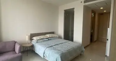 Apartamento independiente Piso independiente en Na Kluea, Tailandia