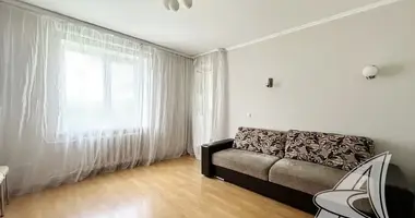 2 room apartment in Muchaviecki sielski Saviet, Belarus