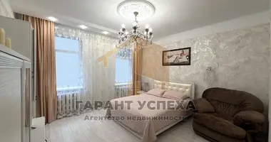 3 room apartment in Muchaviecki sielski Saviet, Belarus