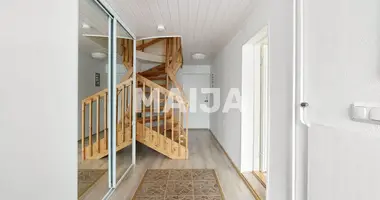 Квартира 3 комнаты в Район Коувола, Финляндия