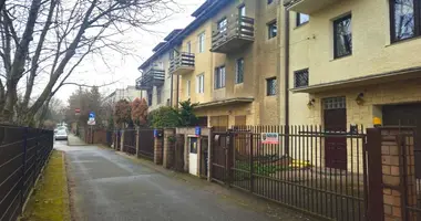 Dom 6 pokojów w Warszawa, Polska