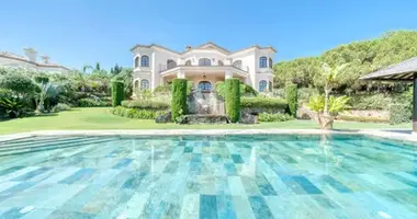 5 bedroom house in Spain