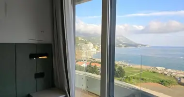 Wohnung 2 Schlafzimmer in Becici, Montenegro