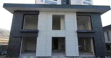 Villa 6 bedrooms in Cankaya, Turkey