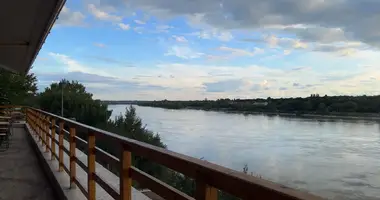 Hotel 11 000 m² in Cologne, Germany