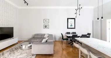 Квартира 3 комнаты в Варшава, Польша