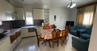 🏘 FOR RENT 2+1 PRIVATE HOUSE NEAR THE MOSQUE, VLORA. en Bashkia Vlore, Albania