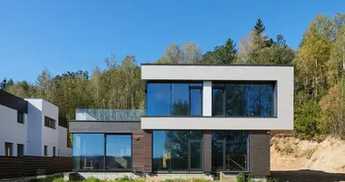 4 bedroom house in Lahojsk, Belarus